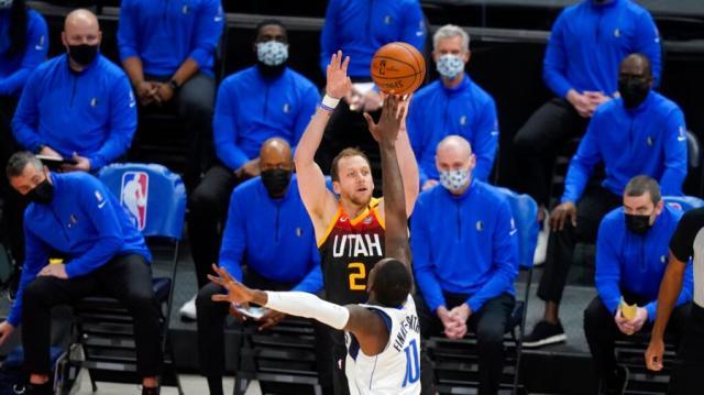 竞技宝官方网站-爵士11连胜登顶西部有何秘诀?三分球成制胜利器